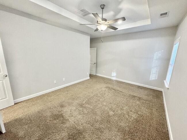 Building Photo - 11 Katie Ln