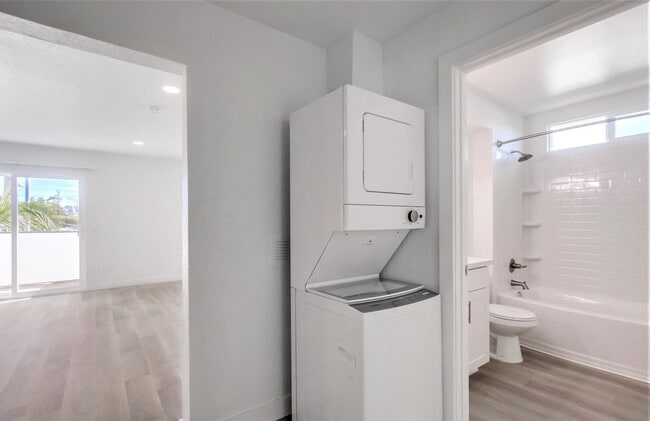 Interior Photo - Ocean Breeze