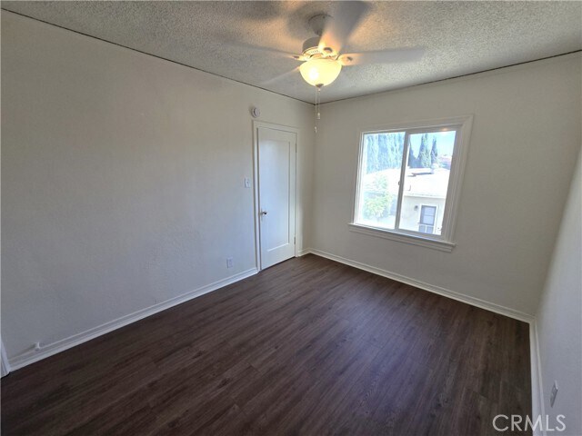 Building Photo - 121 W Lomita Ave