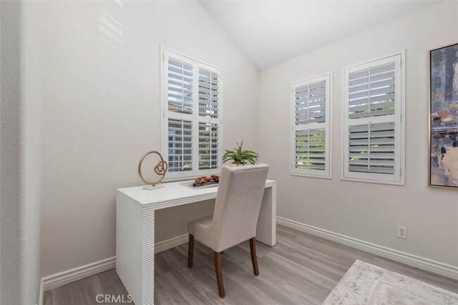 Building Photo - 54 Cameray Heights