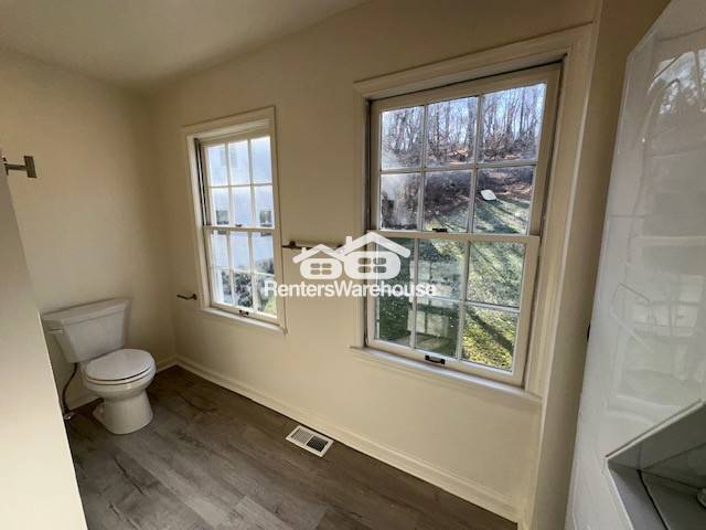 Building Photo - 8521 Main St