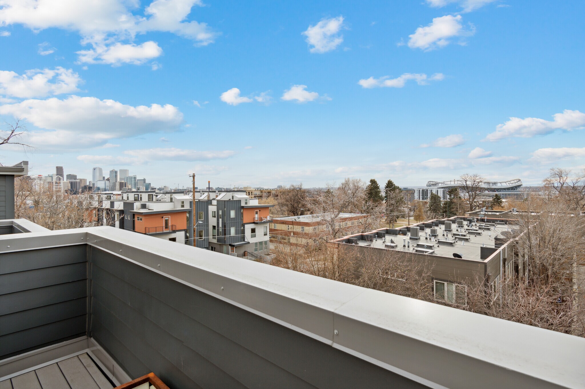 Building Photo - 2345 Decatur St