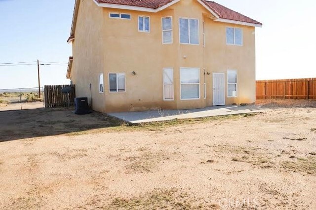 Building Photo - 6761 California City Blvd