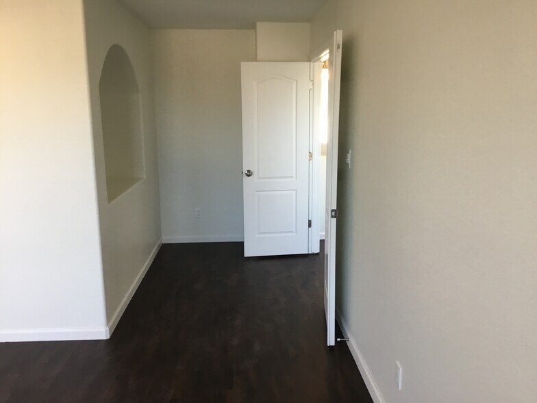 Building Photo - 10319 Calle Dichoso Ct NW