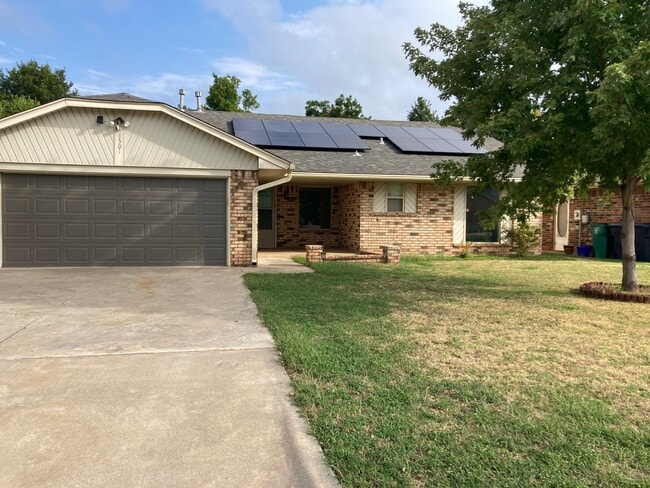 Building Photo - 1501 SW 86th St