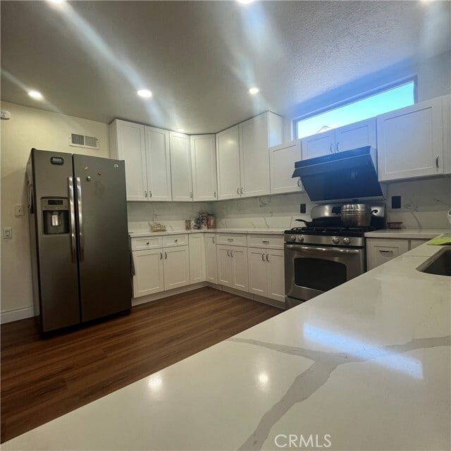 Building Photo - 14823 Maywood Dr