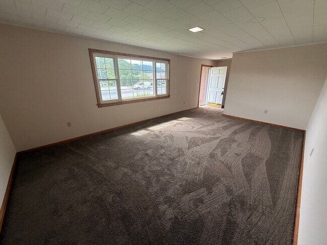 Building Photo - Guntersville, AL Home for Rent!