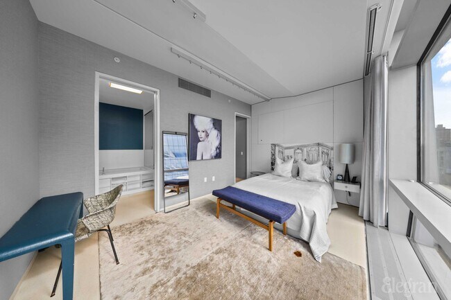 Building Photo - 100 11th Ave