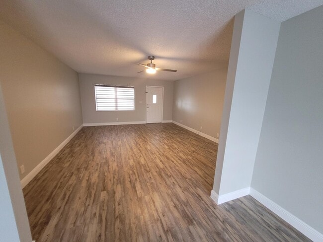 Building Photo - 516 NW 54th St