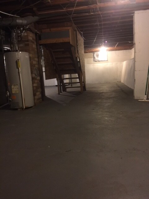 Building Photo - 4420 Van Atta Rd