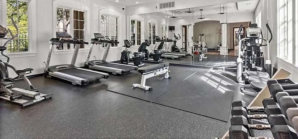 On site gym - 2320 Gracy Farms Ln
