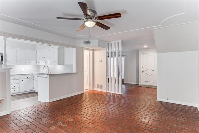 Building Photo - 1712 Scenic Dr