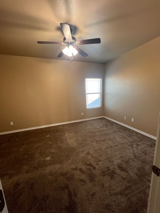 Building Photo - COMING SOON!!  2 Story Townhome