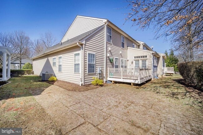 Building Photo - 2157 Vittoria Ct