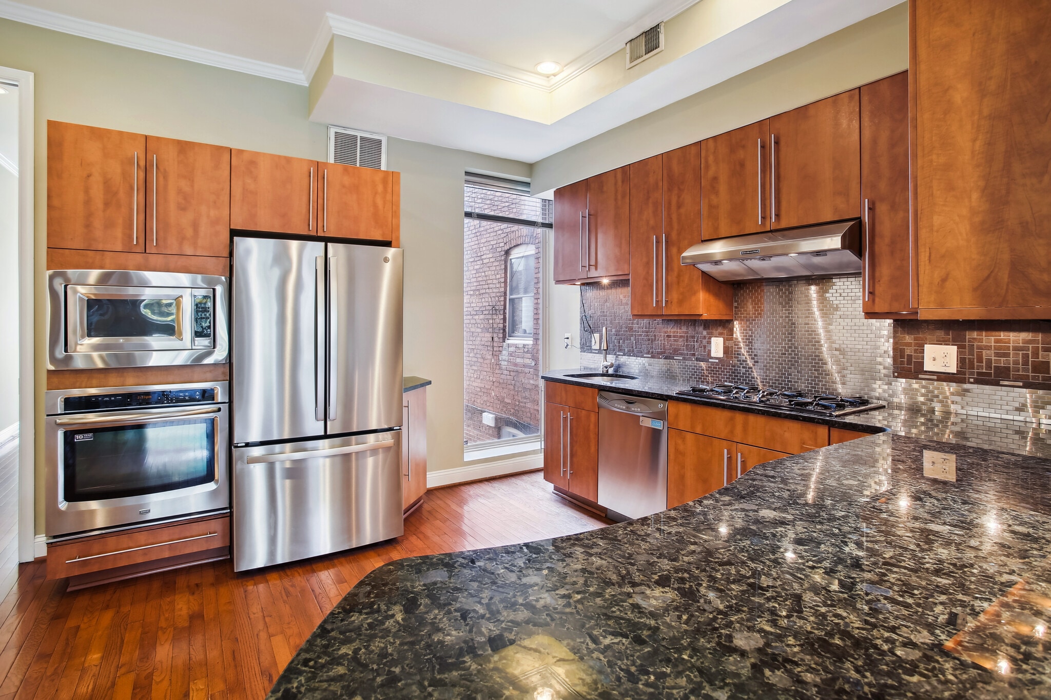 kitchen - 76 R St NW