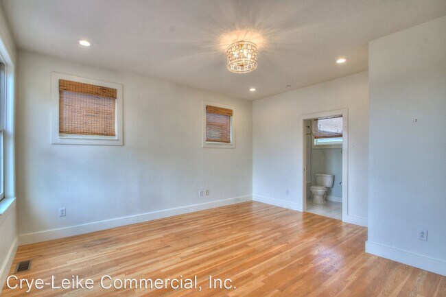 Building Photo - 2 br, 2 bath House - 1205 Paris Ave #204
