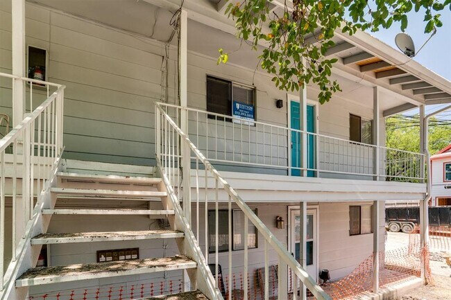 Primary Photo - 3707 Tom Green St