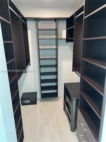 Building Photo - 2525 SW 3rd Ave