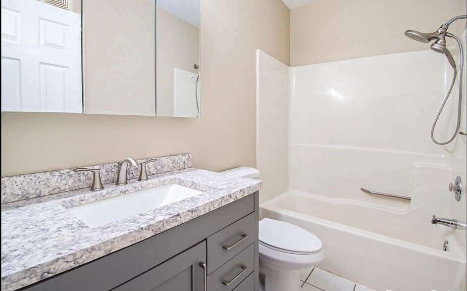 Building Photo - 4348 Norman Dr SE