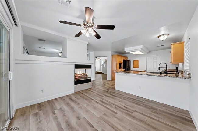 Building Photo - 7553 Treasure Chest St