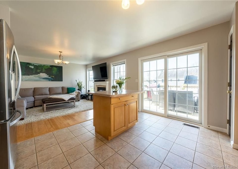 Building Photo - 50 Hidden Pines Cir