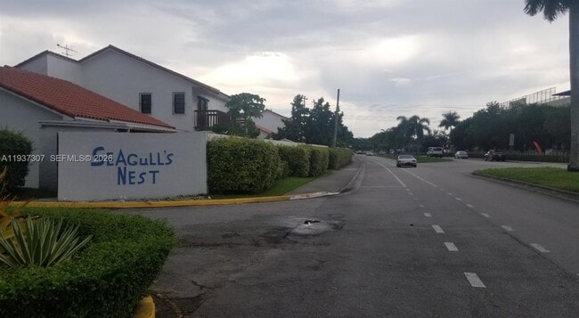 Building Photo - 13516 SW 59th Ln