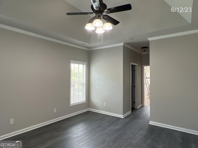 Building Photo - 80 Drew Cir