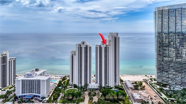 Building Photo - 19111 Collins Ave