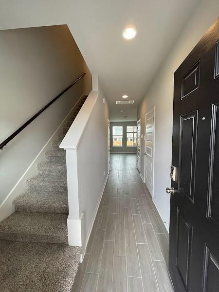 Building Photo - 120 Drifter Ln