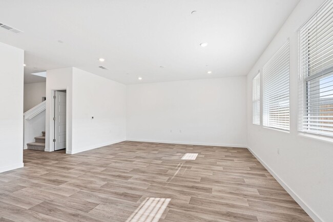 Building Photo - Brand New Spacious Four Bedroom Home with ...