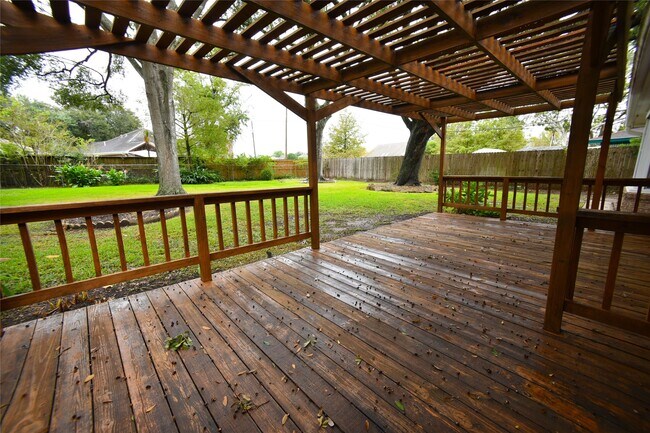 Building Photo - 217 Rachael Ln