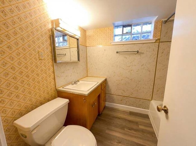 Building Photo - 973 Bidwell St