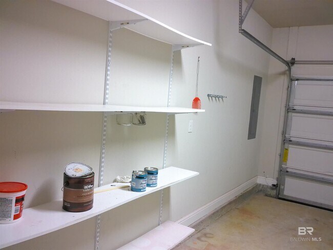 Building Photo - 25806 Pollard Rd