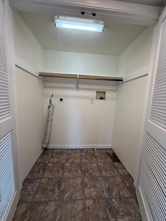 Building Photo - 229 Rollstone St