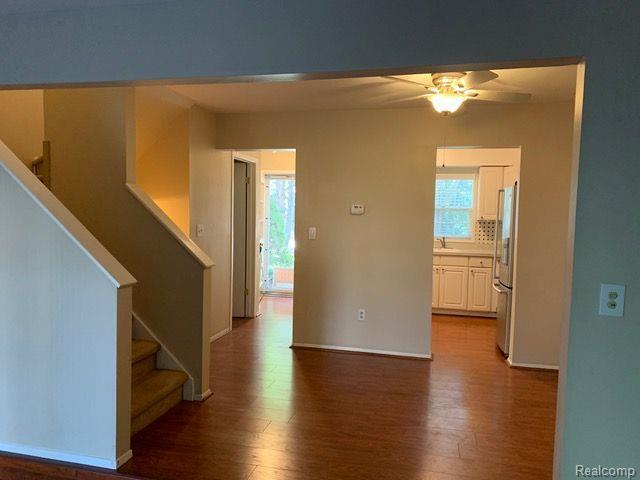 Building Photo - 1555 Brentwood