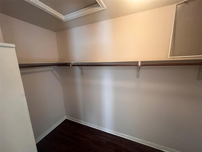 Building Photo - 476 Nottingham Loop