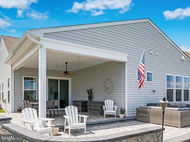 Building Photo - 124 Nighthawk Dr