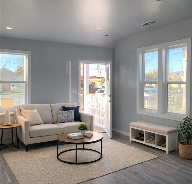 Building Photo - 262 Soledad St