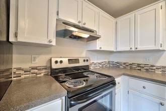 Building Photo - Parc East