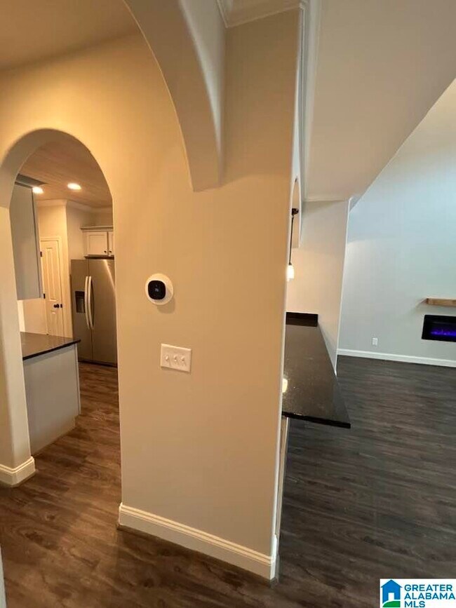 Building Photo - 4303 Lennox Ct