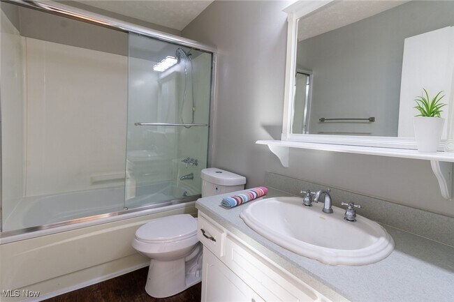 Building Photo - 24434 Emmons Rd