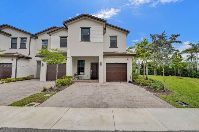 Building Photo - 242 SW 159th Ln