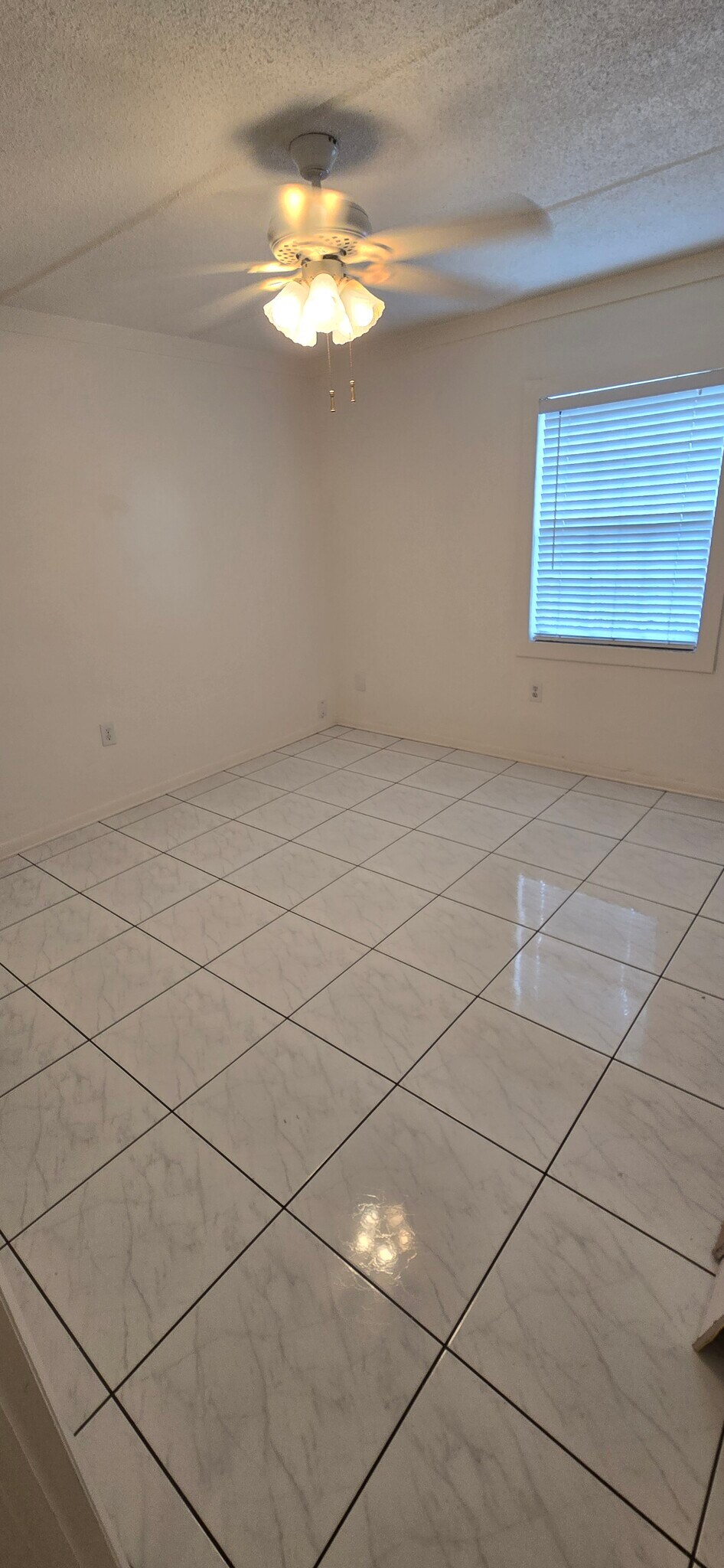 Building Photo - 4725 Christa Ct