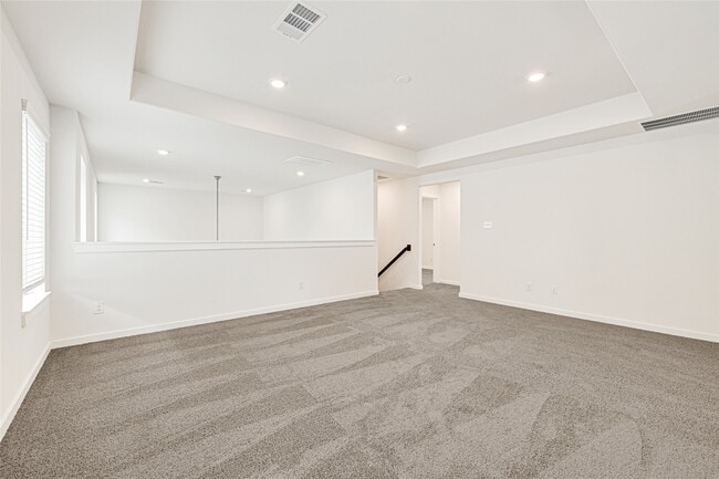 Building Photo - 31823 Autumn Spur Ln