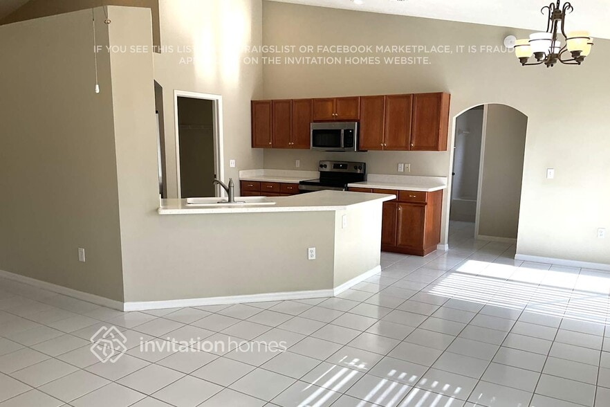 Building Photo - 1142 Big Sky Dr