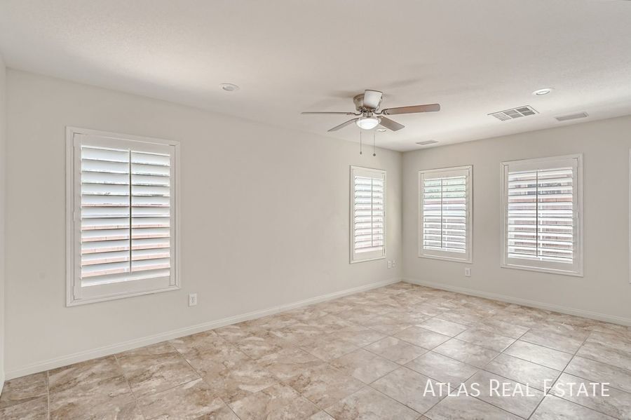 Building Photo - 10427 Wildflower Gully St