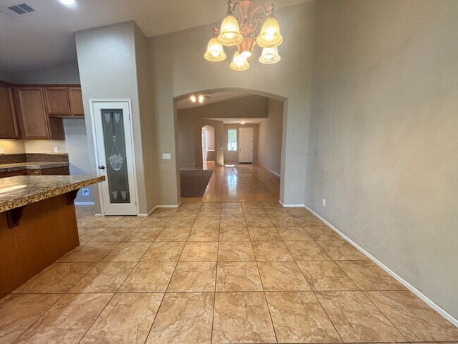Building Photo - (APPLICATION PENDING) Upgraded West Lancaster Home
