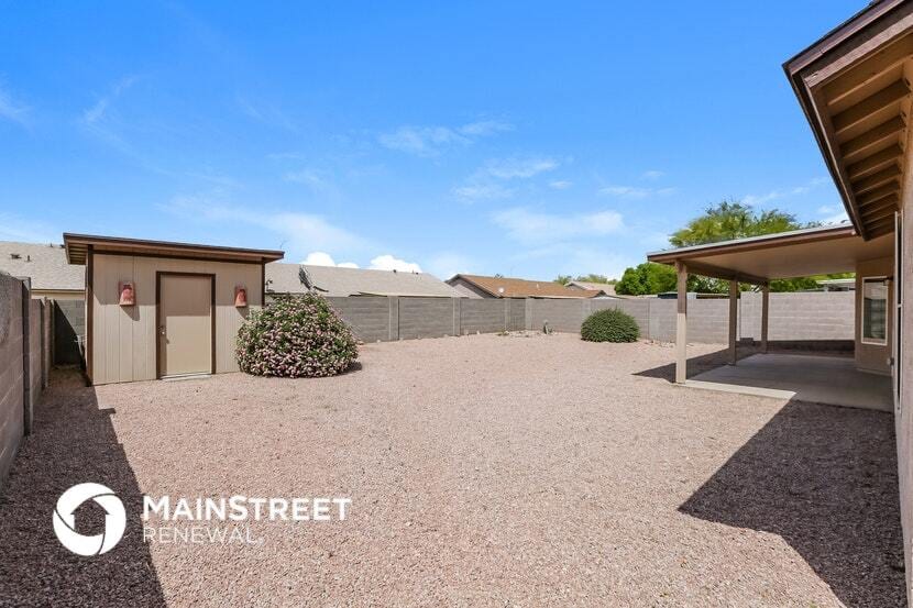 Building Photo - 422 N 110th St