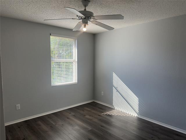 Building Photo - 1744 Hickory Creek Ln