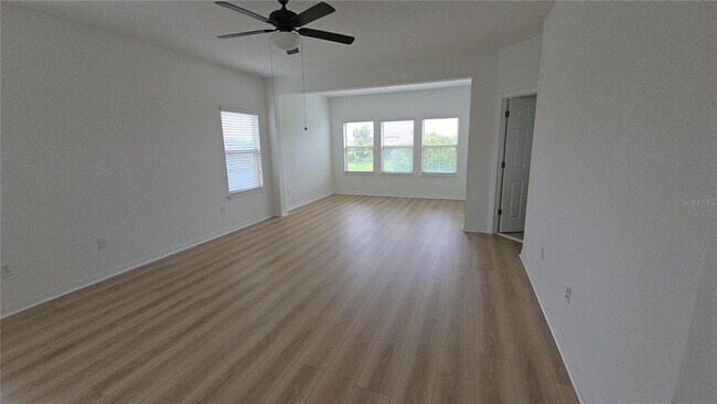 Building Photo - 11839 Cross Vine Dr